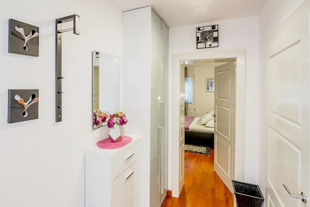 Penthouse Priuli Apartment Split 0*,  Croatia