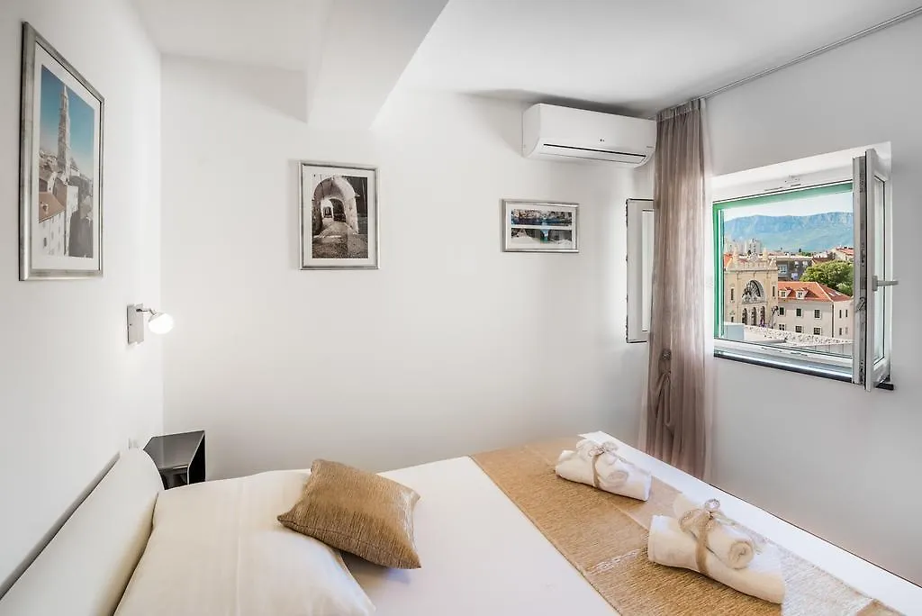 Penthouse Priuli Apartment Split